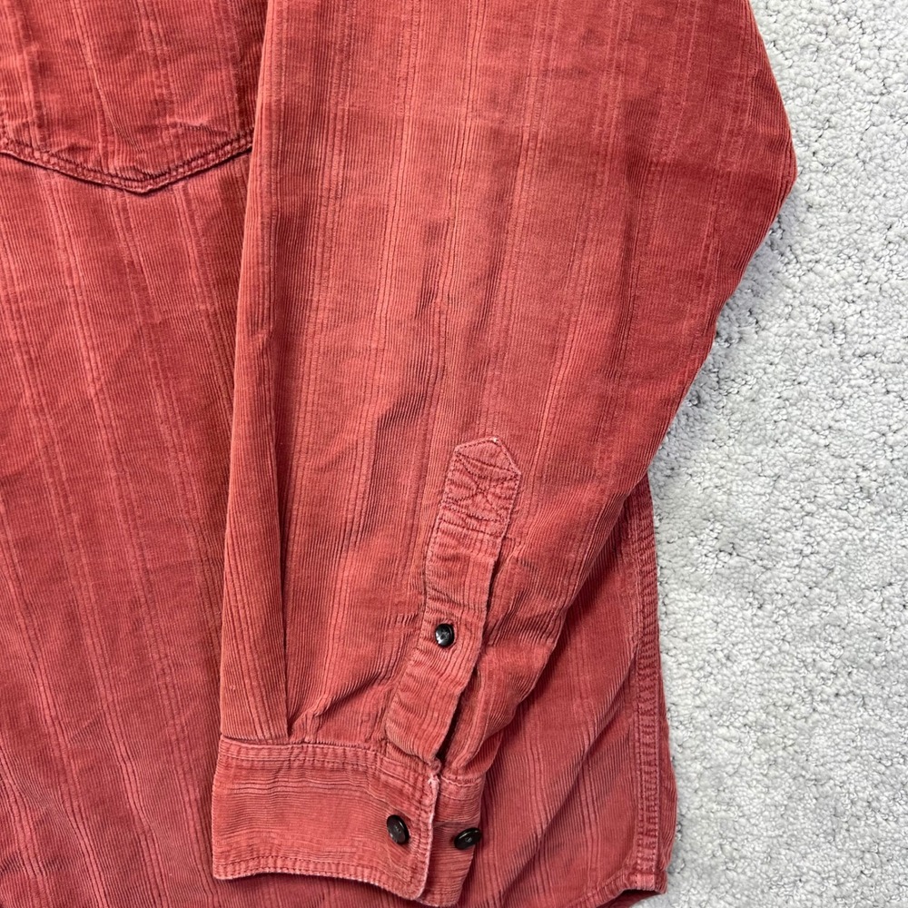 The Territory Ahead Shirt Mens Large Red Corduroy Faded Button Down Longsleeve - Picture 3 of 16